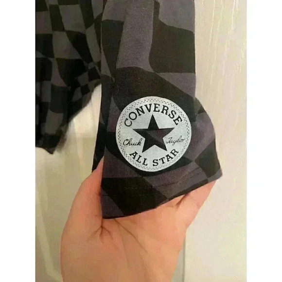 Girls large Converse shorts NEW - Picture 2 of 2